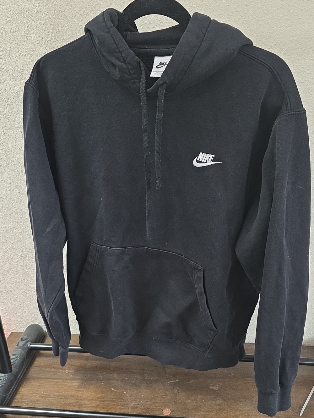 Nike Club Fleece Pullover Hoodie Black Medium